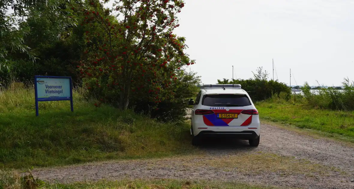 Stoffelijk overschot in water aangetroffen