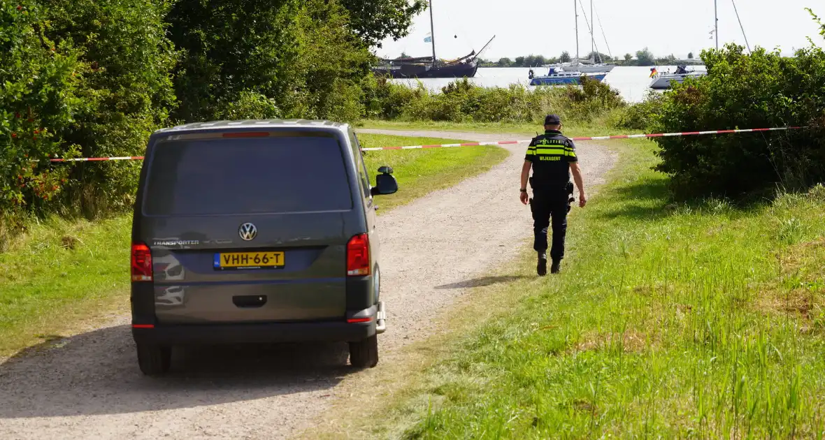 Stoffelijk overschot in water aangetroffen - Foto 3