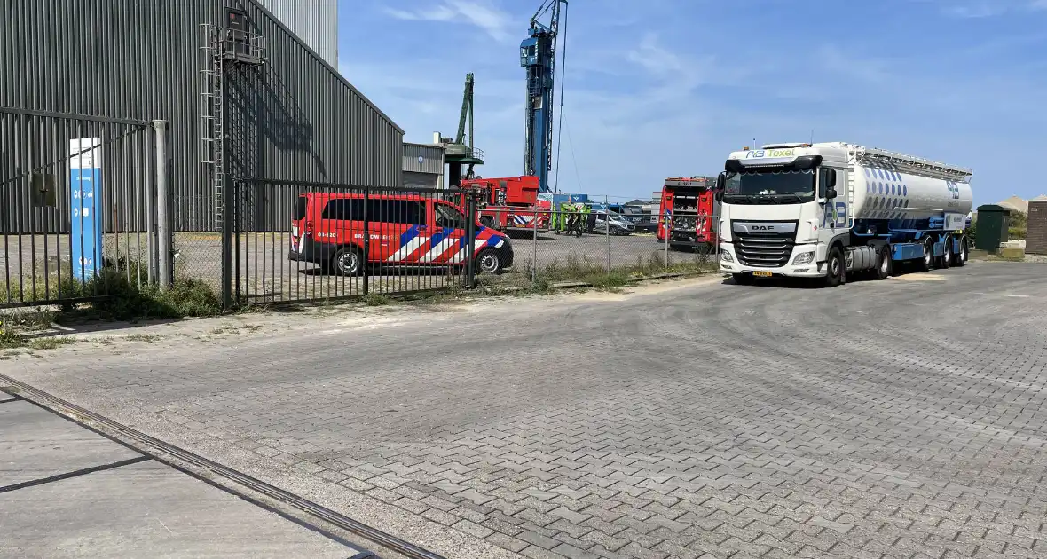 Hulpdiensten ingezet voor gevallen persoon in schip - Foto 2