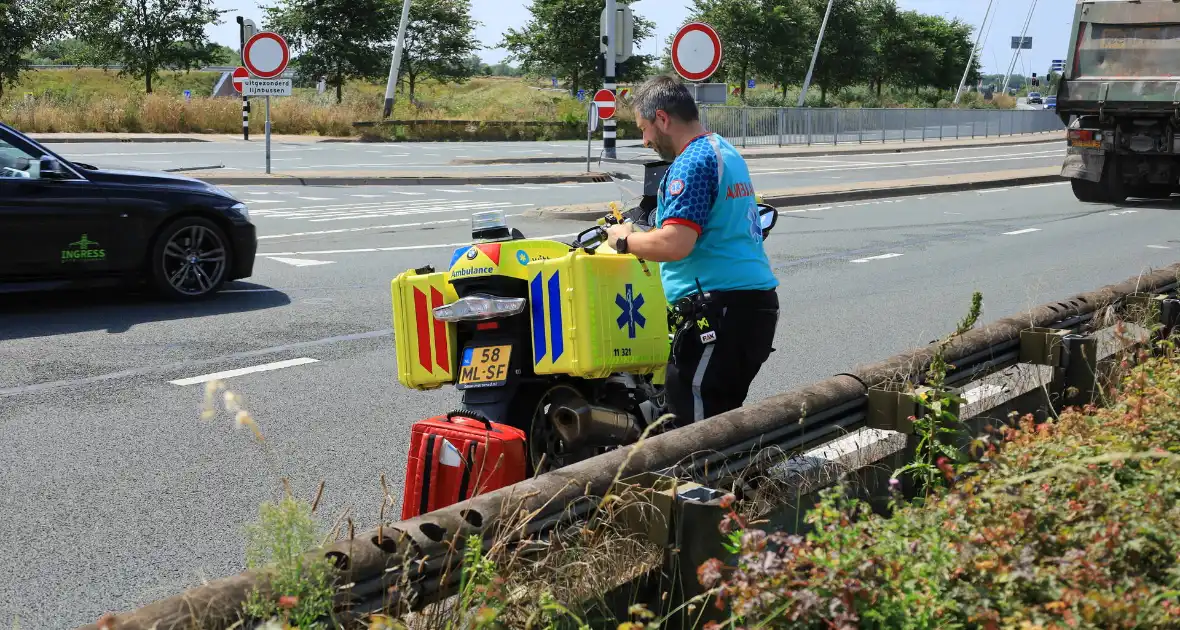 Hulpdiensten ingezet voor kopstaatsbotsing - Foto 5