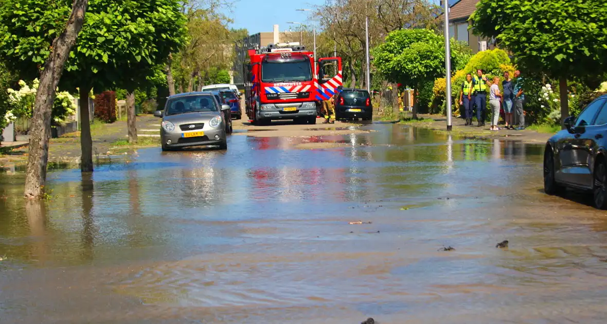 Veel wateroverlast door gesprongen waterleiding