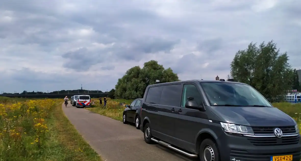 Lichaam gevonden bij zoektocht naar drenkeling - Foto 1