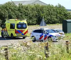 Fietser in botsing met automobilist, traumateam opgeroepen