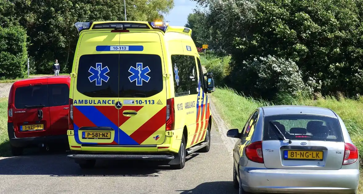 Fietser in botsing met automobilist, traumateam opgeroepen - Foto 5