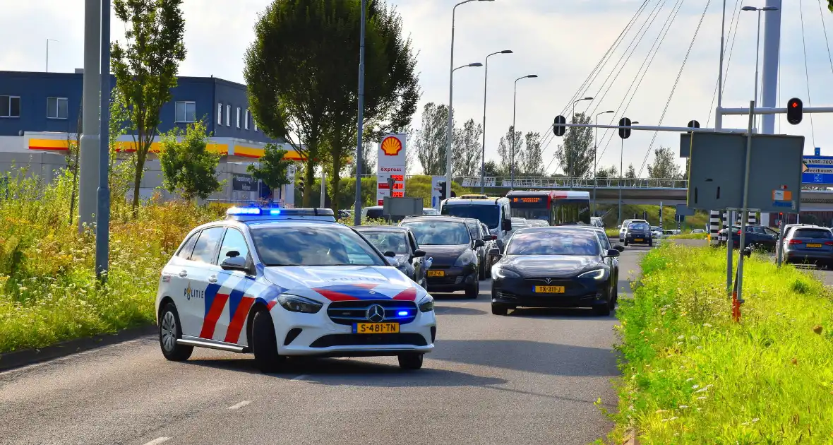 Motorrijder schept fietser - Foto 2