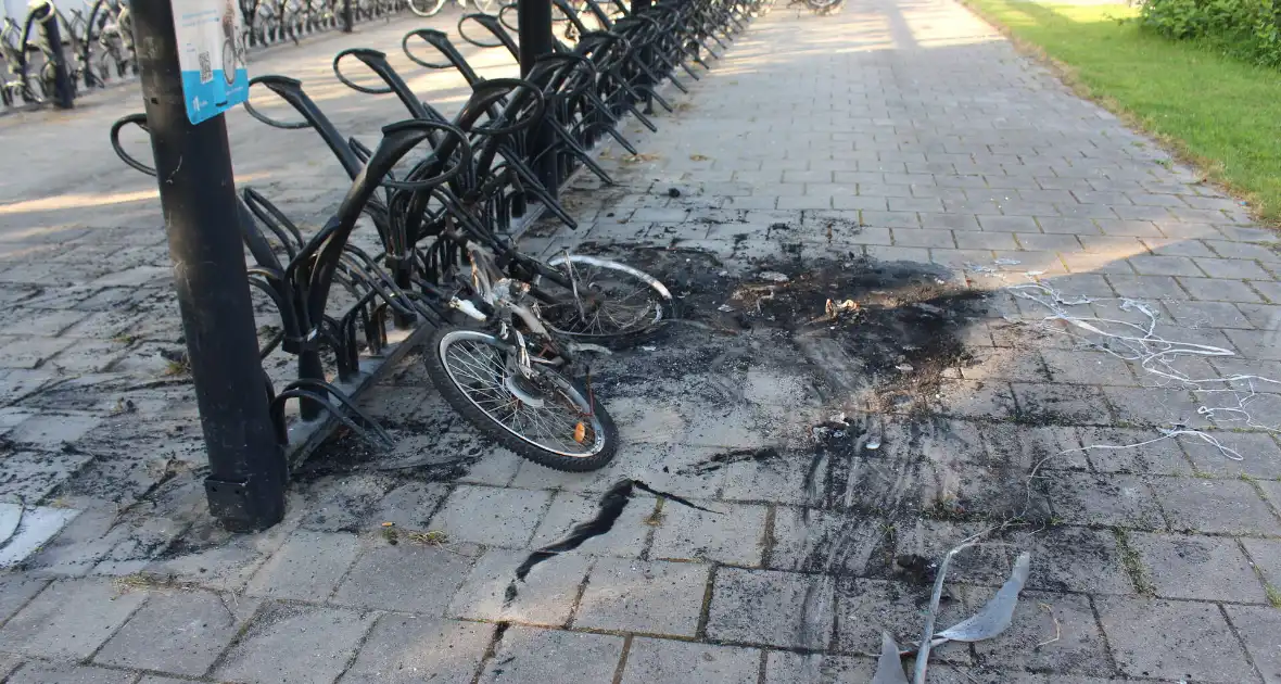 Meerdere branden afgelopen nacht - Foto 6