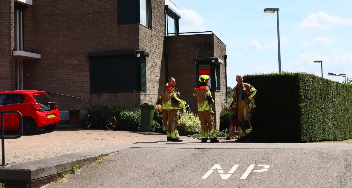 Brandweer ingezet voor gaslekkage in tuin van woning - Foto 7