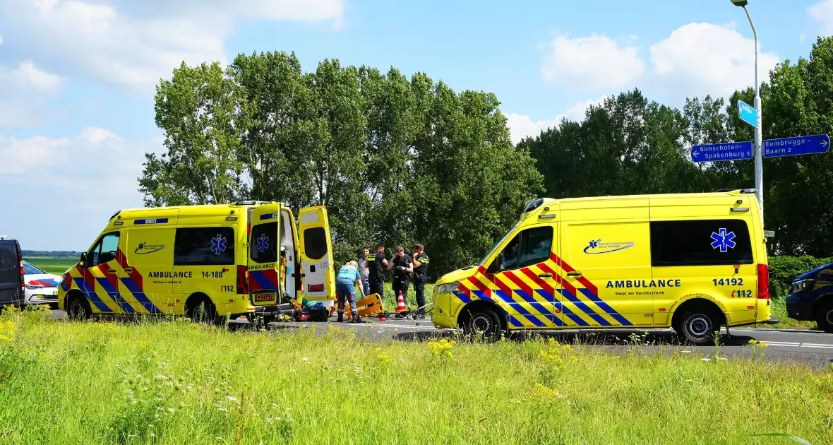 Traumateam ingezet na ongeval met racefietster en bestelbus - Foto 4