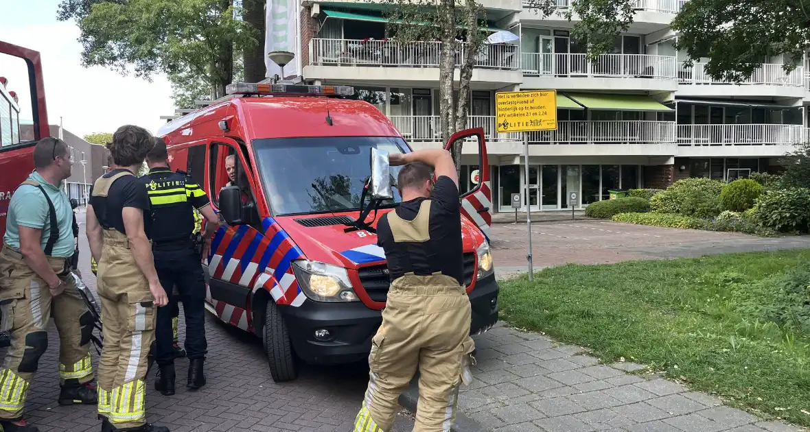 Hulpdiensten starten zoektocht in water naar vermist meisje - Foto 1