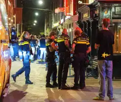 Persoon raakt gewond bij geweldsincident, politie start onderzoek