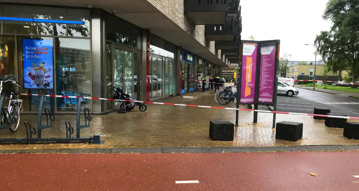 Opnieuw explosie tegen winkelpand - Foto 2