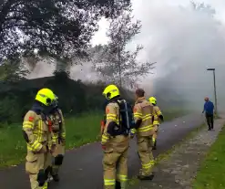 Veel rookontwikkeling bij uitslaande schuurbrand