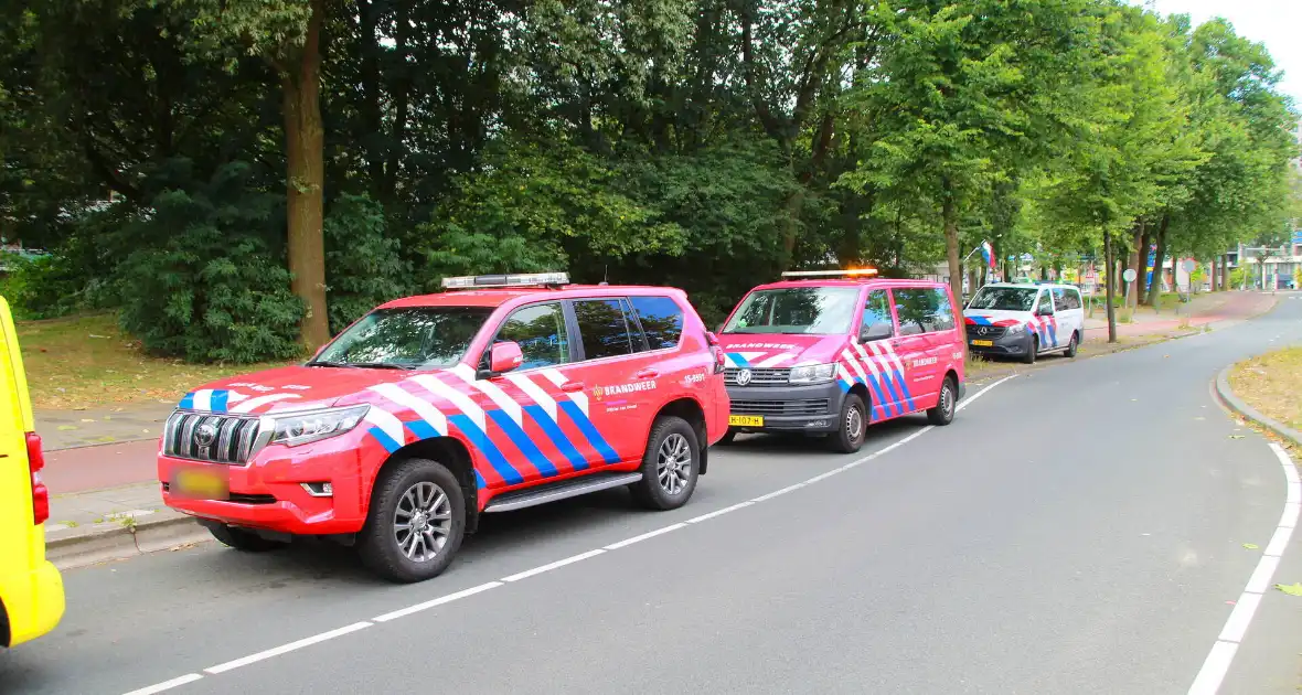 Specialistisch eenheden ingezet voor gevaarlijke stof in politiebureau - Foto 3