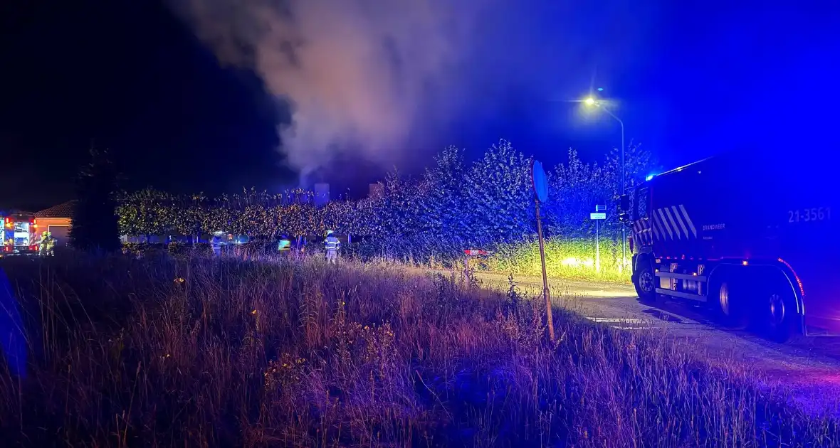 Grote brand in leegstaande boerderij - Foto 3