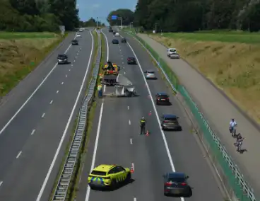 Verkeershinder na gekantelde paardentrailer