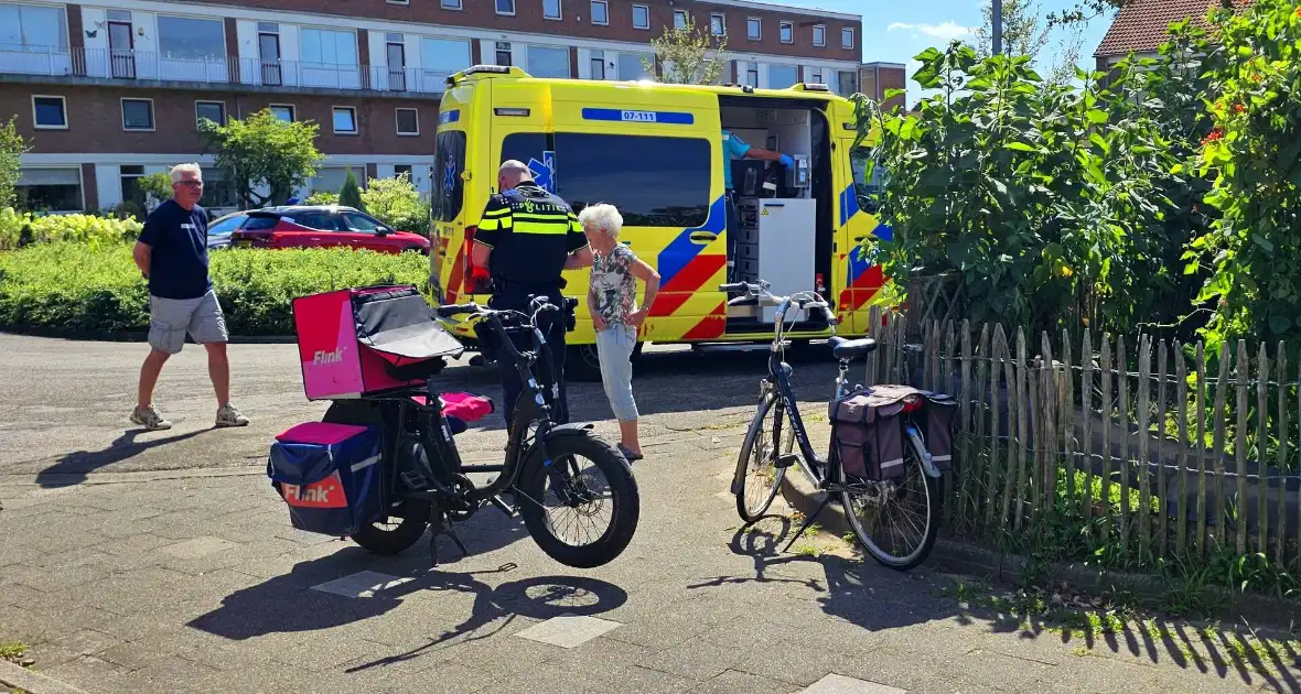 Fietser botst met flitsbezorger - Foto 3