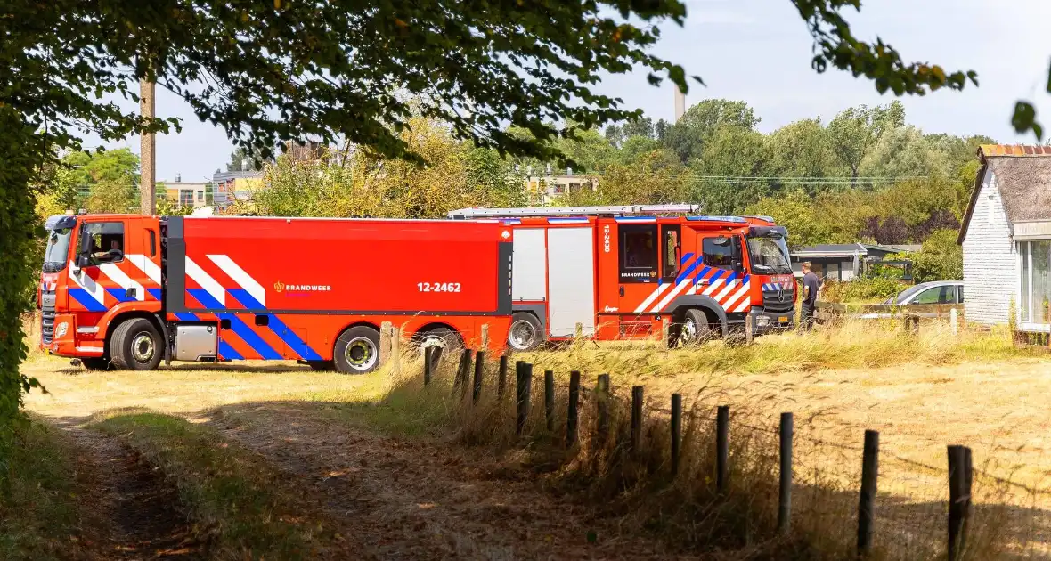 Boer handelt snel en voorkomt dat tractor uitbrand - Foto 1