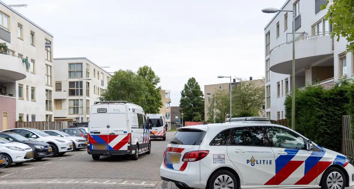 Bewoner mishandeld bij overval - Foto 5