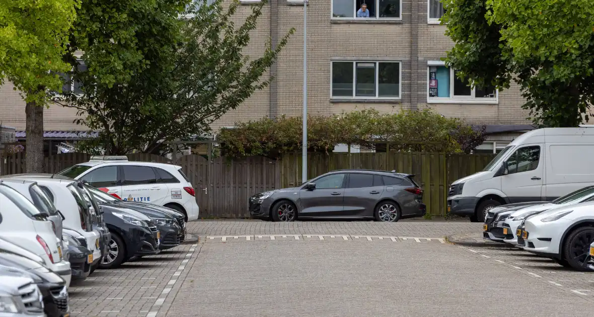 Bewoner mishandeld bij overval - Foto 9