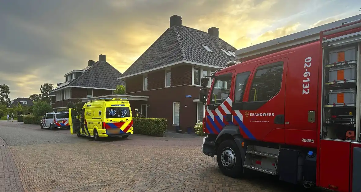 Rookmelder gaat af na val partij in woning - Foto 4