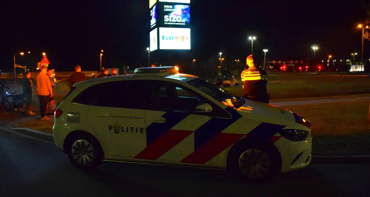 Automobilist belandt met auto in sloot - Foto 3