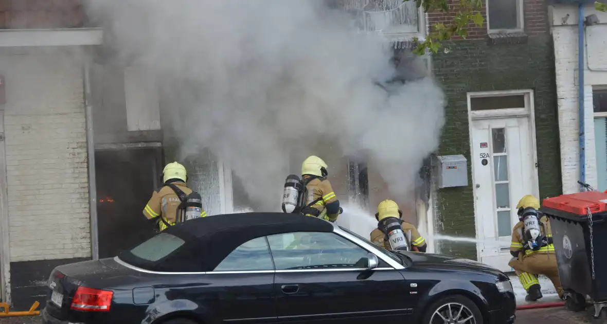 Uitslaande brand in pizzeria - Foto 1