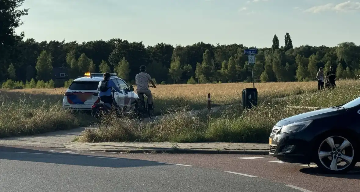 Fietser komt ten val op fietspad - Foto 3