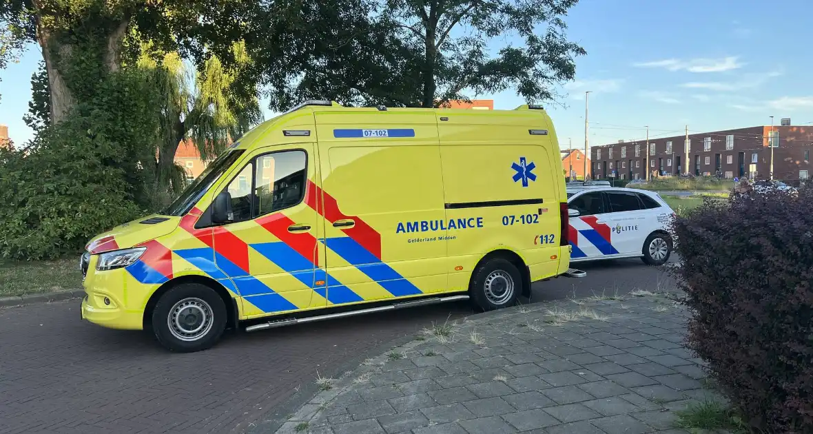 Persoon op scooter onderuit - Foto 1