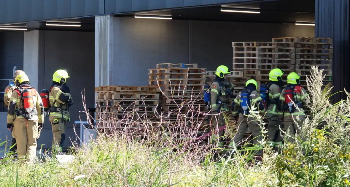 Veel rookontwikkeling door Zeer Grote Brand - Foto 2