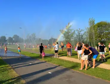 Grote opkomst bij waterfestijn door brandweer