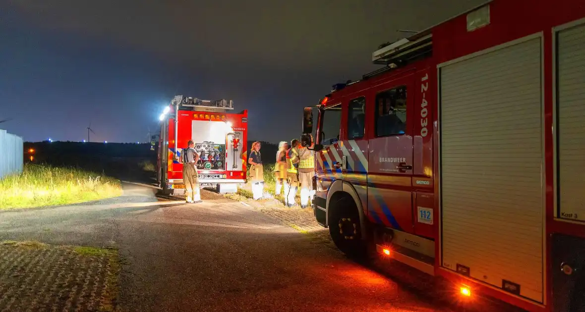 Oververhitte accu veroorzaakt chemische reactie - Foto 4