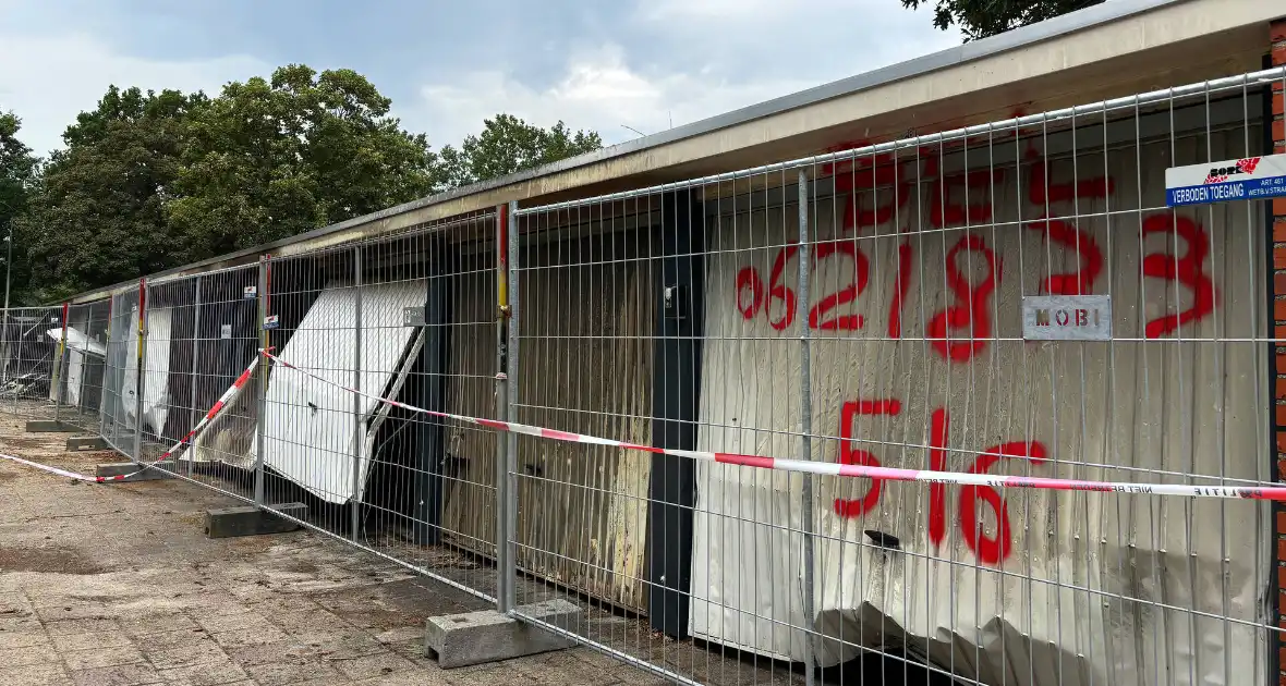 Grote ravage nadat meerdere garageboxen in band stonden - Foto 2