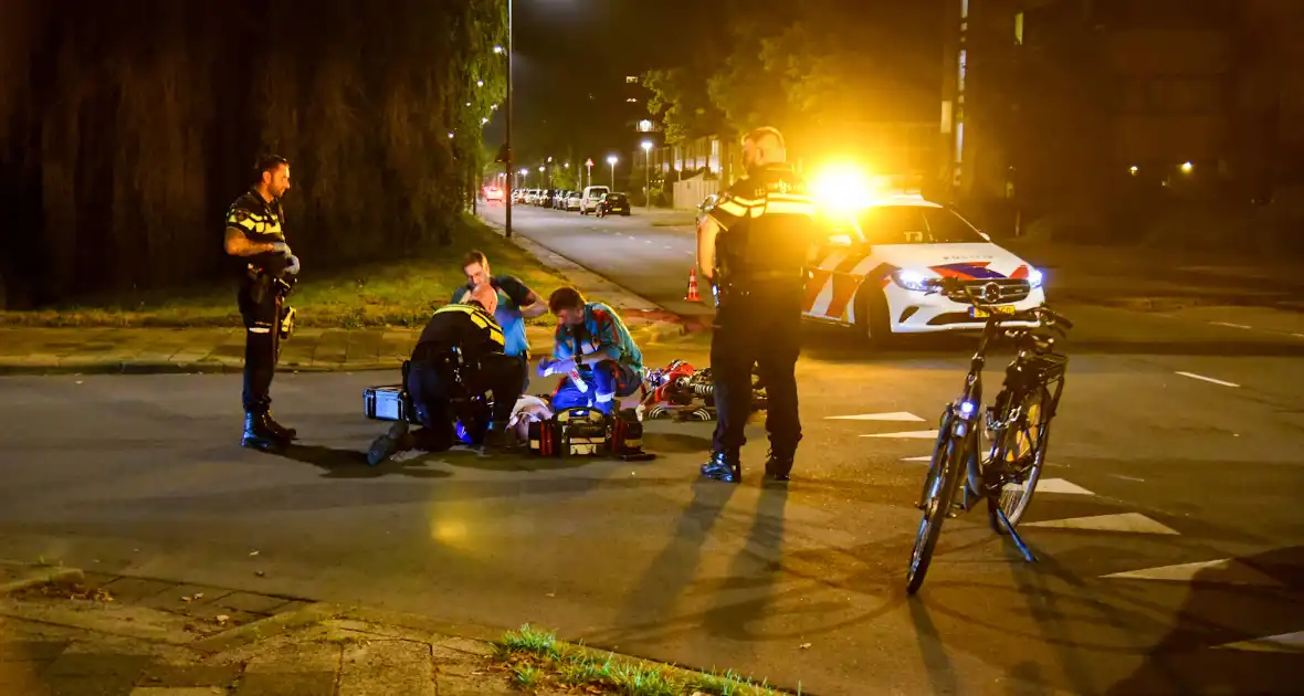 Persoon op pitbike gaat onderuit - Foto 1