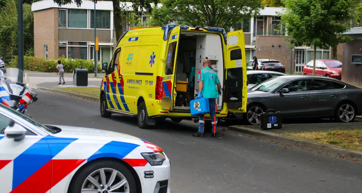 Traumahelikopter geland voor incident met kind - Foto 1