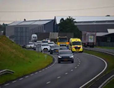 Rijstrook afgesloten na ongeval