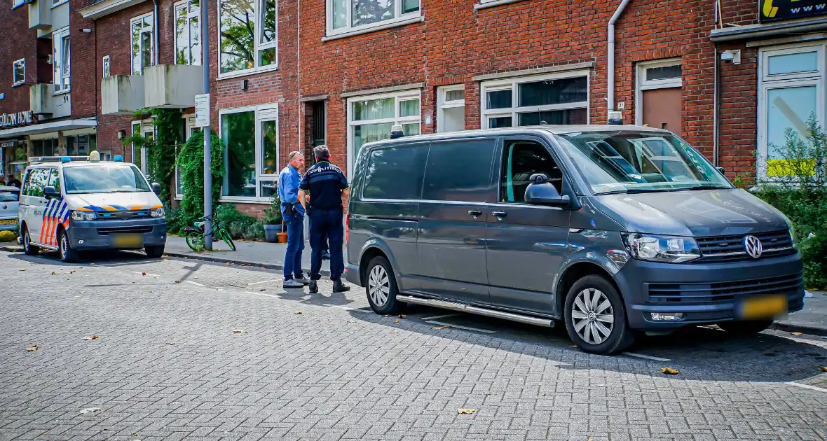 Team Parate Eenheid doet inval in woning - Foto 4