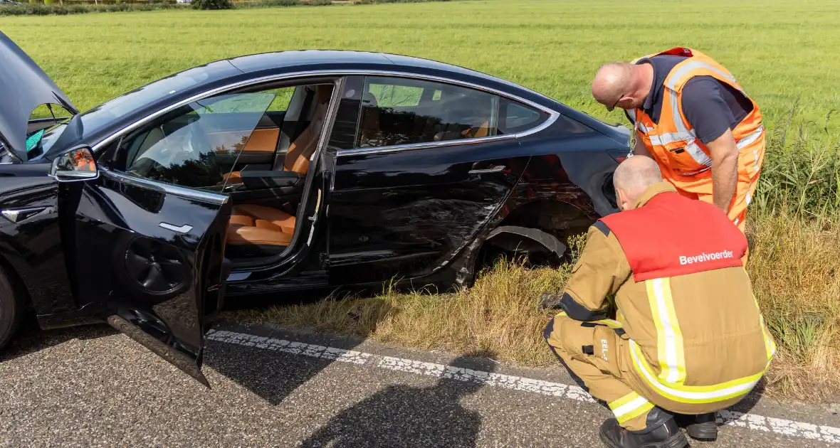 Ravage na botsing met meerdere auto's - Foto 4