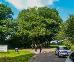 Twee elektrische fietsen met elkaar in botsing