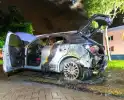 Politie onderzoekt mogelijke brandstichting bij auto