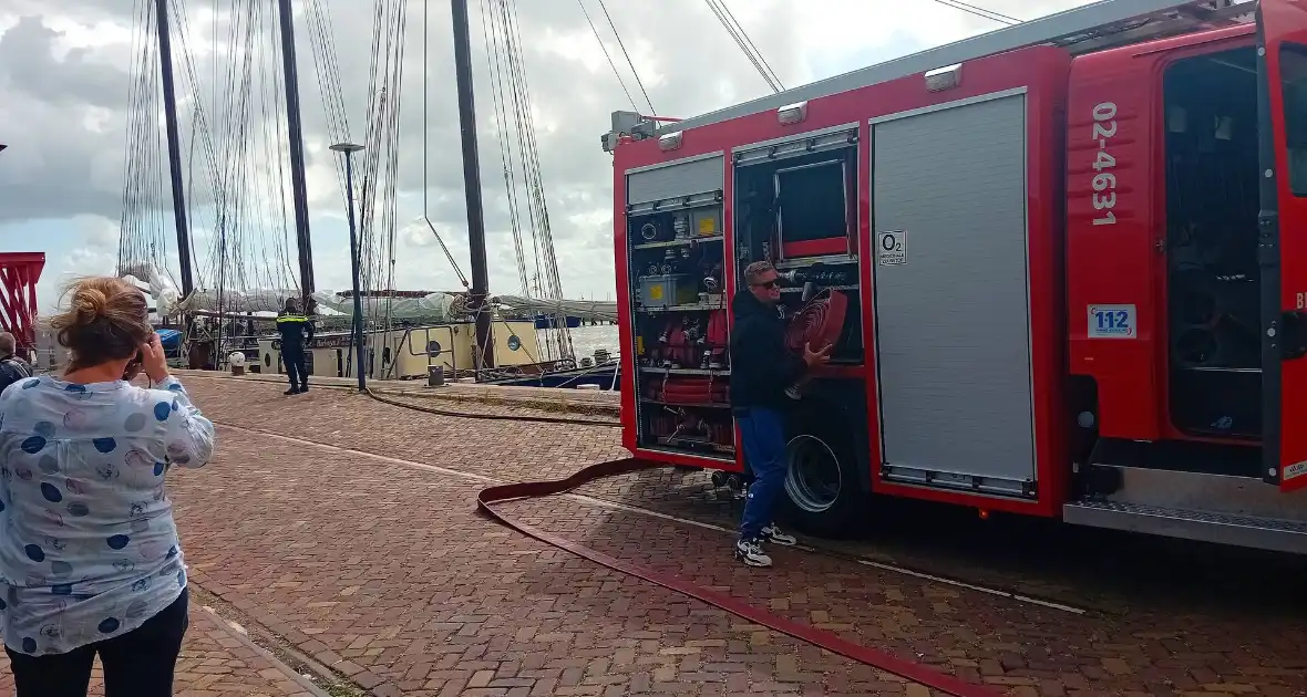Brand in machinekamer bij boot - Foto 4