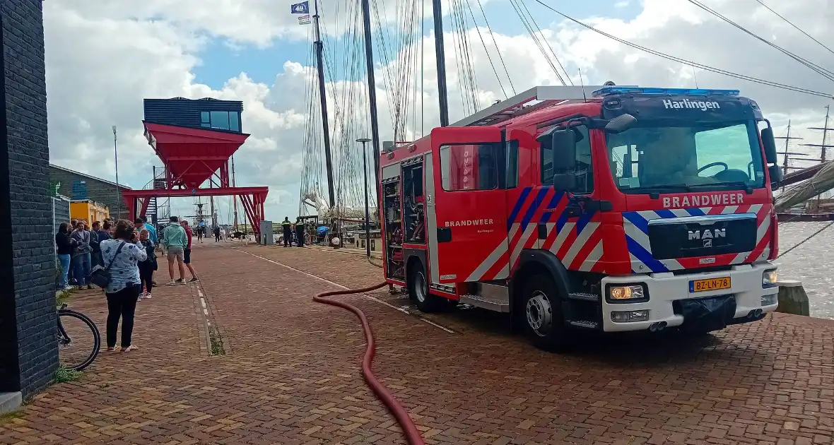 Brand in machinekamer bij boot - Foto 8