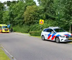 Fietsers in botsing bij oversteekplaats