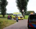 Vrouw gewond na val met scooter