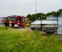 Aanhanger vat vlam op snelweg