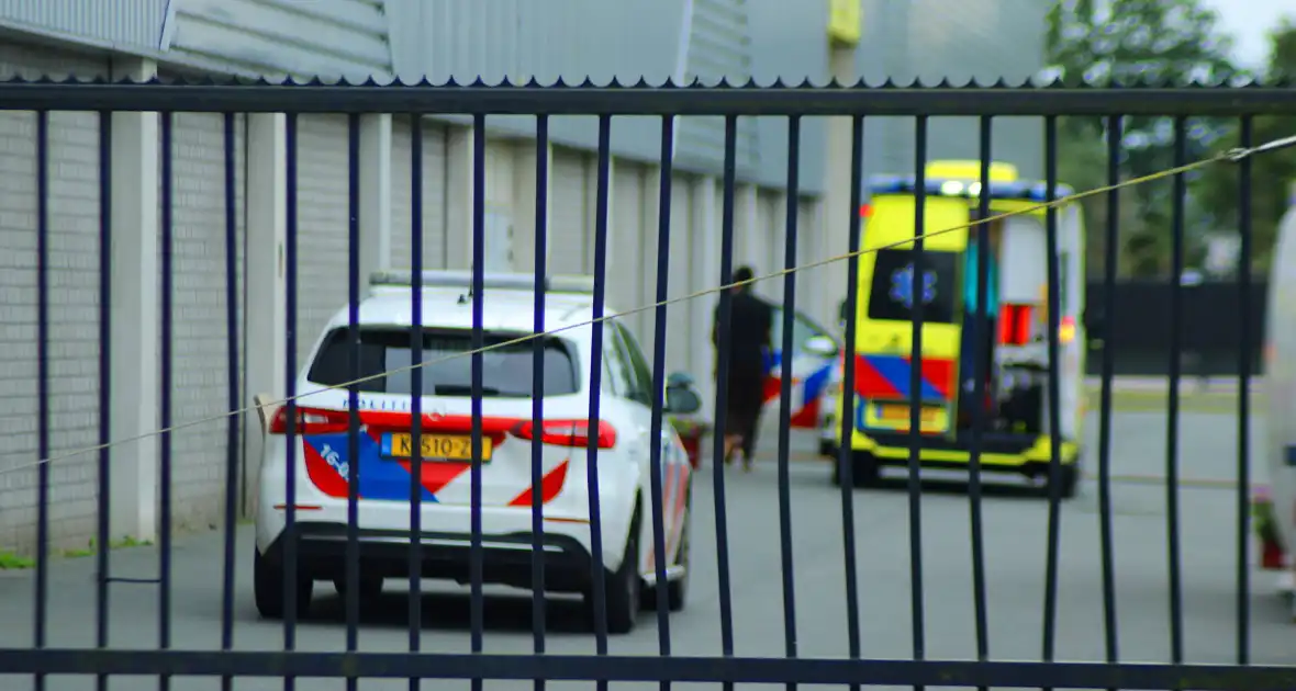 Hulpdiensten ingezet voor geweldsincident bij AZC - Foto 3