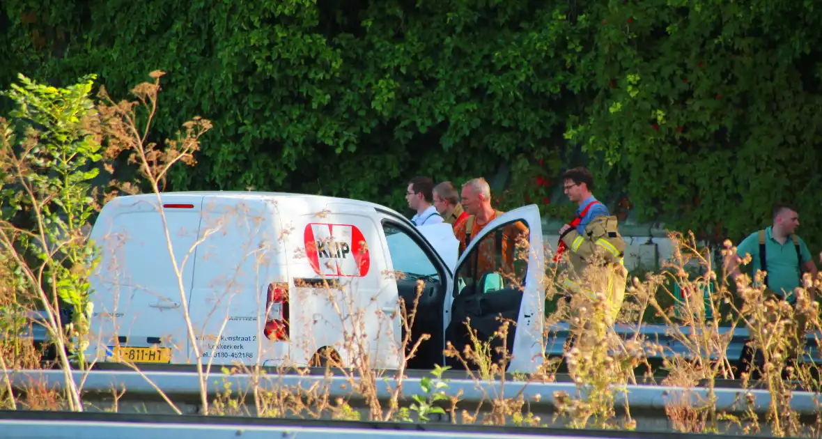 Meerdere ongevallen op rijksweg A15 - Foto 3