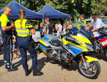 Grote opkomst hulpdiensten op Zwaailichtendag