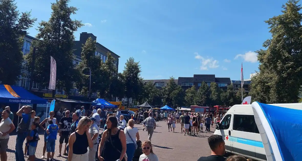 Grote opkomst hulpdiensten op Zwaailichtendag - Foto 26