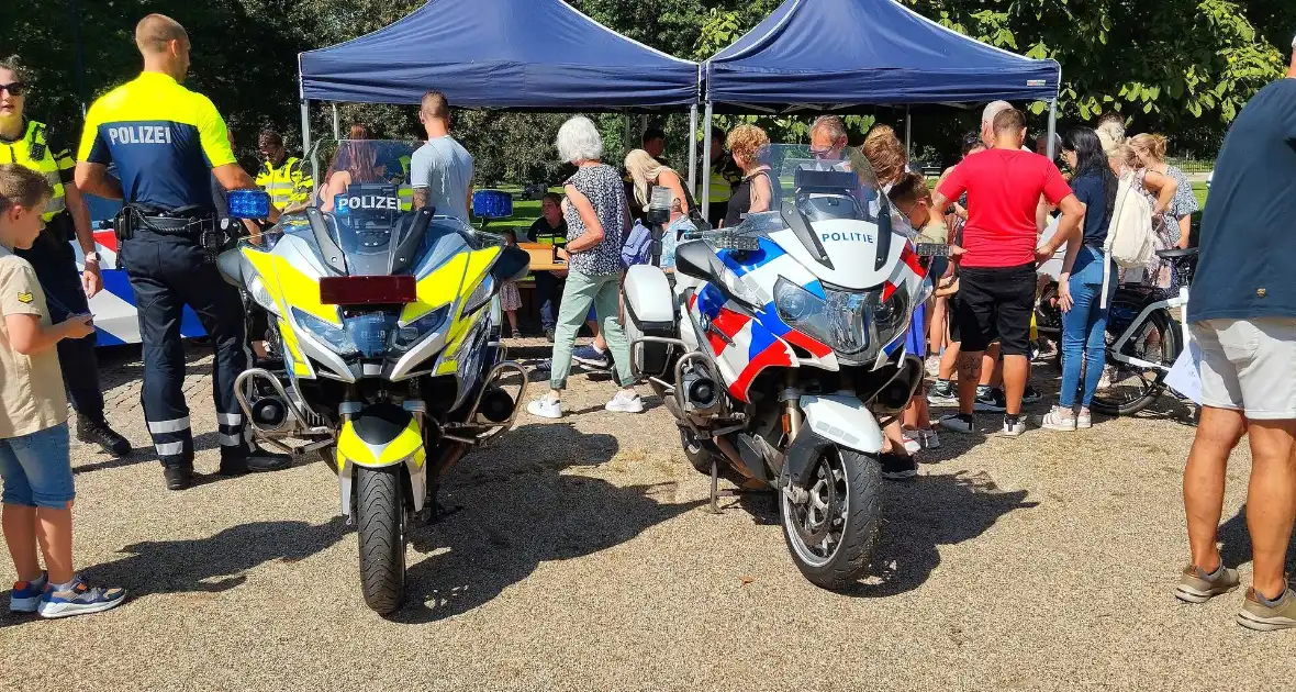 Grote opkomst hulpdiensten op Zwaailichtendag - Foto 6