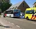 Fietser in botsing met lijnbus